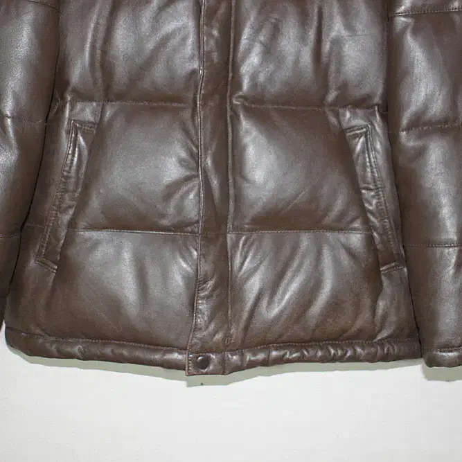 Avirex leather padding 아비렉스가죽패딩 (L우리100)