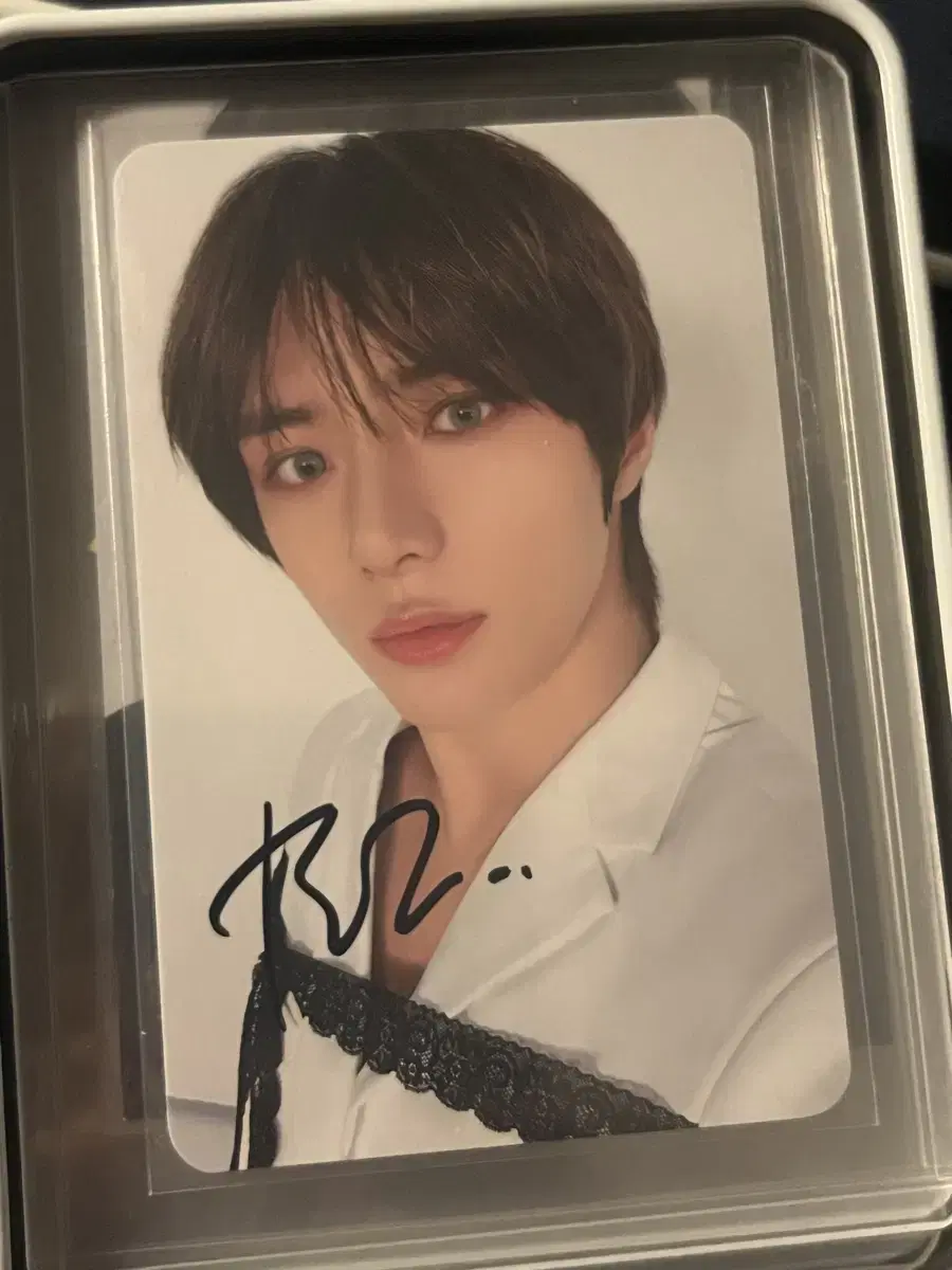 txt beomgyu sign poca