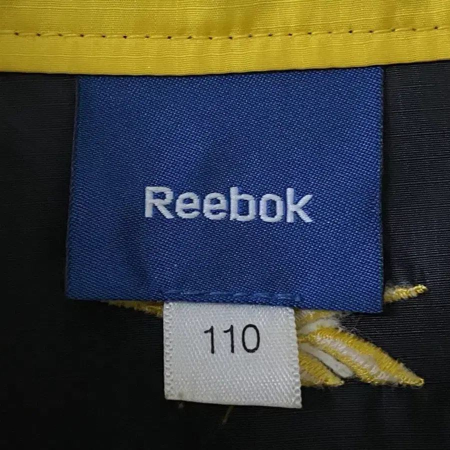 Reebok 리복 풀오버 윈드브레이커