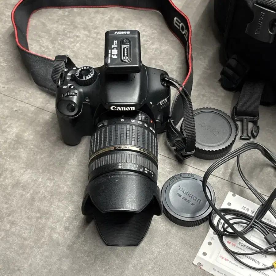 캐논 EOS 550D DSLR 카메라+니콘 D3100 DSLR 카메라