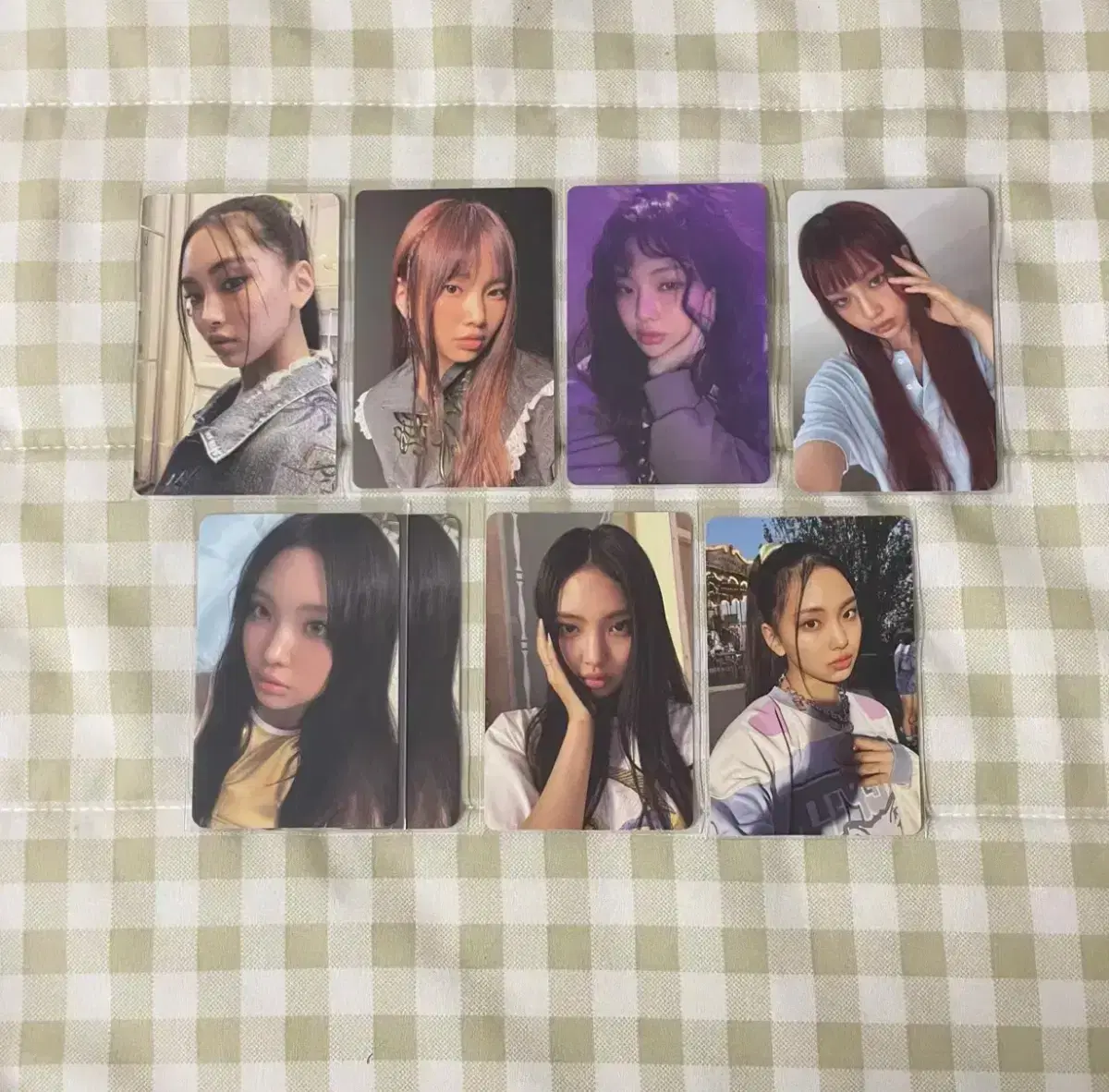 8 sheets in bulk) new jeans hyein photocard photocard wts bloo bookgetupsupershine supernatural