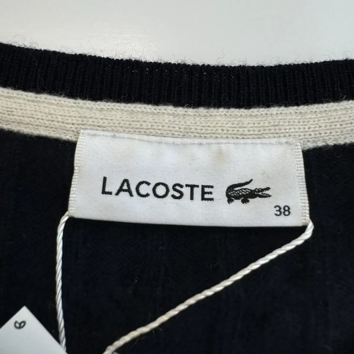 Lacoste  라코스테 자수 울 라운드 니트 가디건