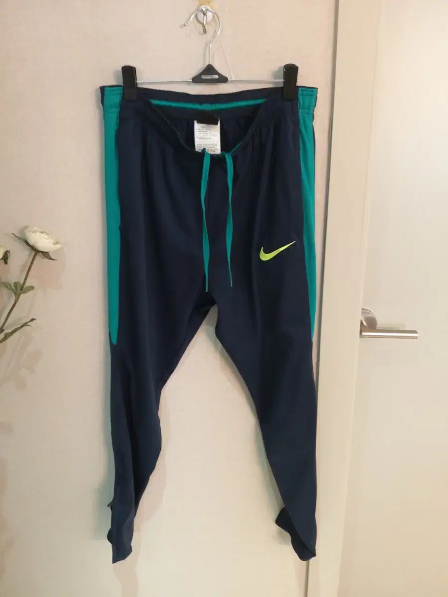 Nike DryFit Training Football Pants L