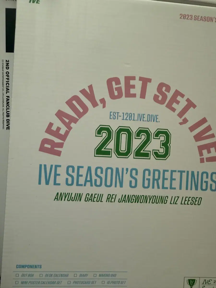 Ive Dive 2, 2023 season's greetings bulk