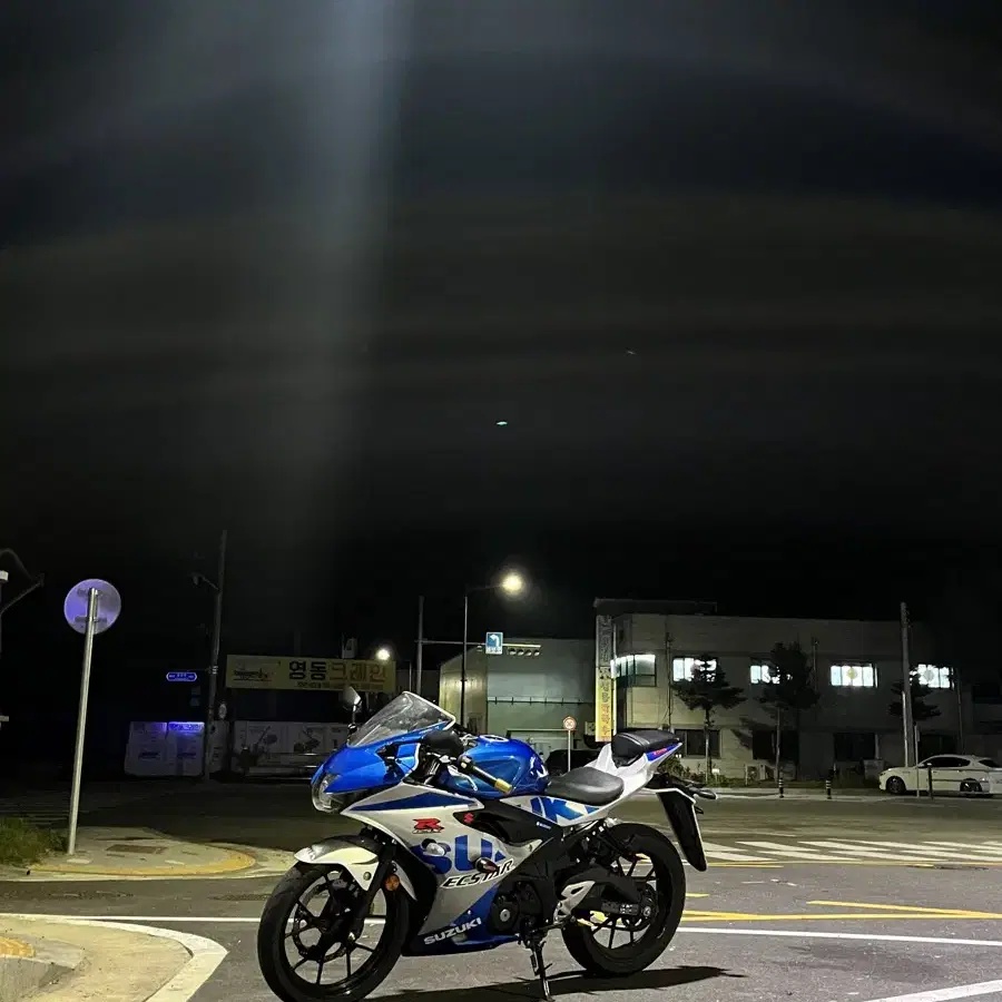 스즈키 gsx-r125 1만키로대 상태최상!!