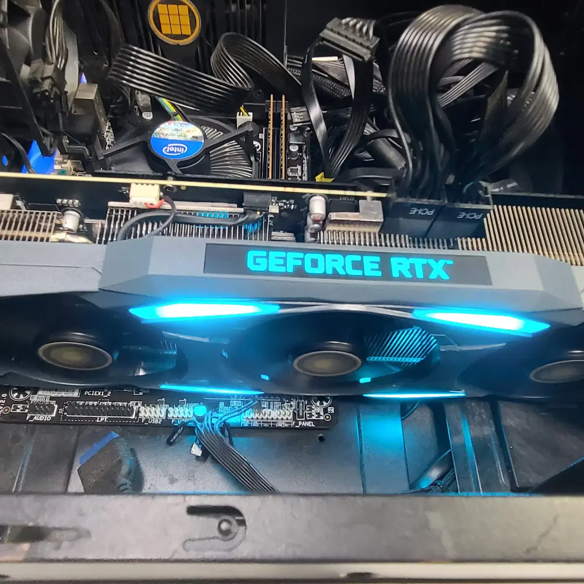 만리 RTX3070TI 3팬 LED모델 미사용 제품 판매합니다