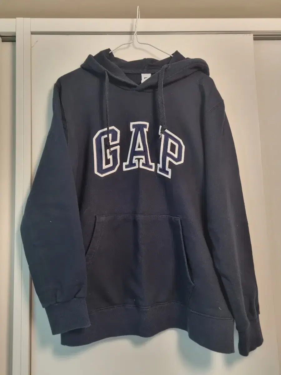 gap gap hoodie size L