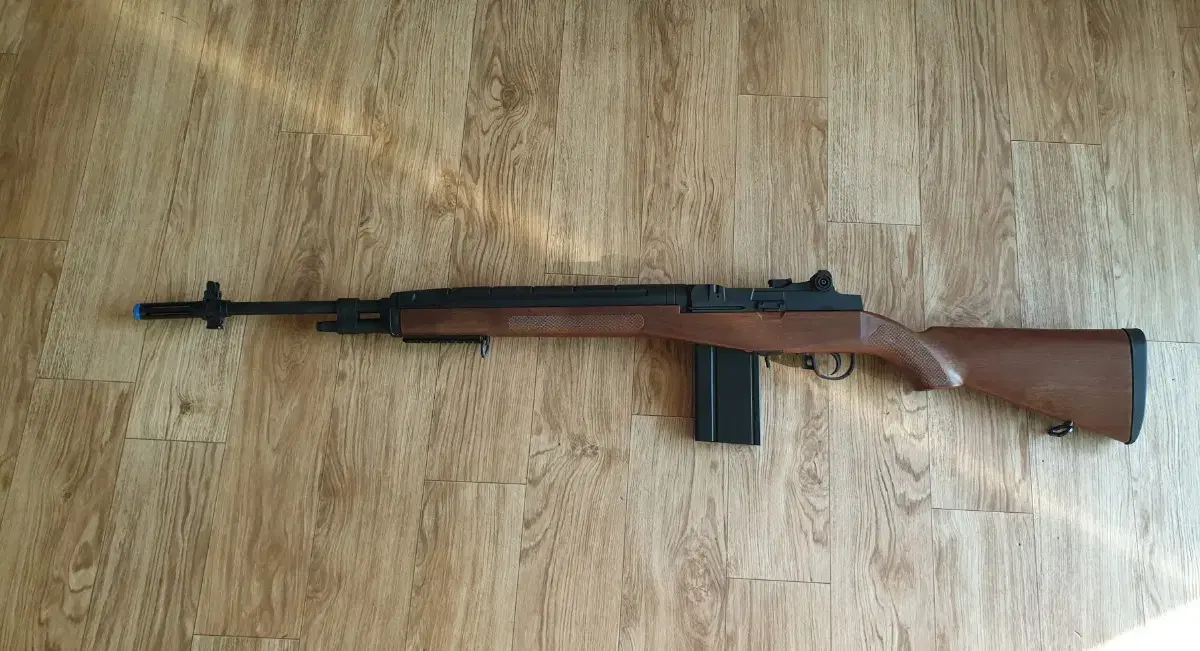 ToyStar M14