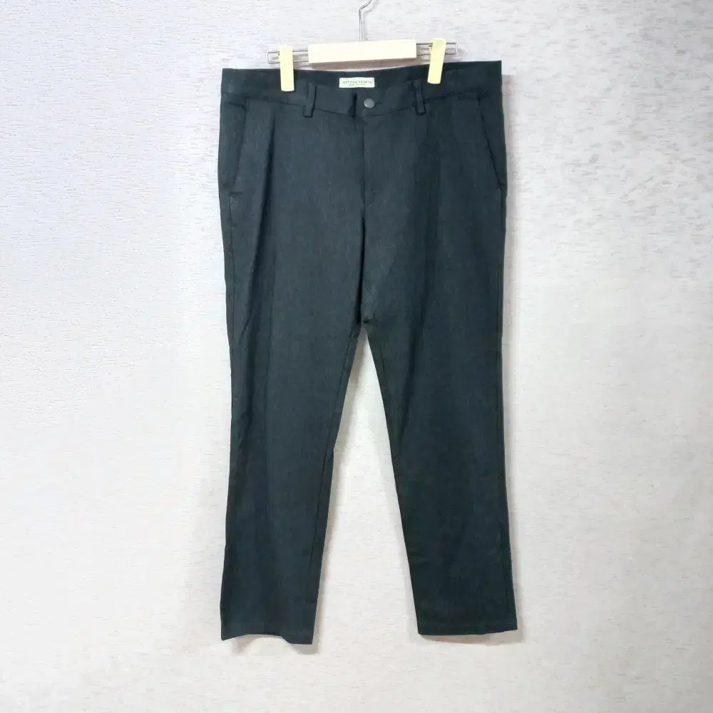 11-21/Bottega Veneta Dark Grey Trousers Men