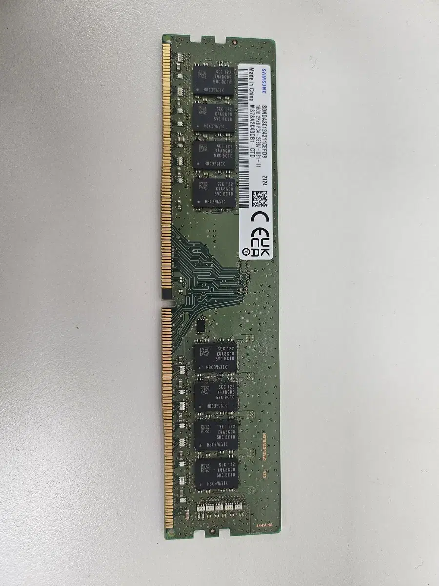 pc용 메모리(램) ddr4 16gb 팝니다