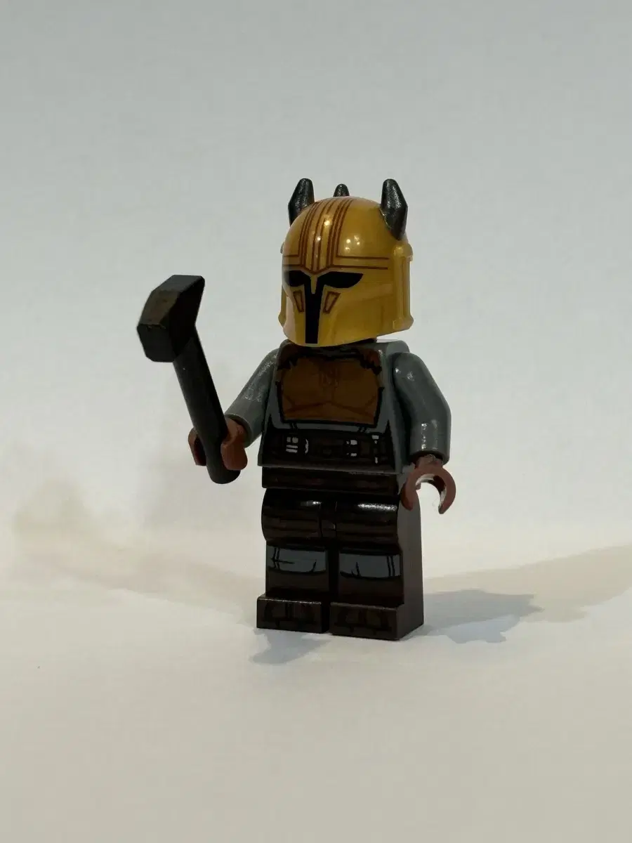 LEGO Star Wars Armorer Figure