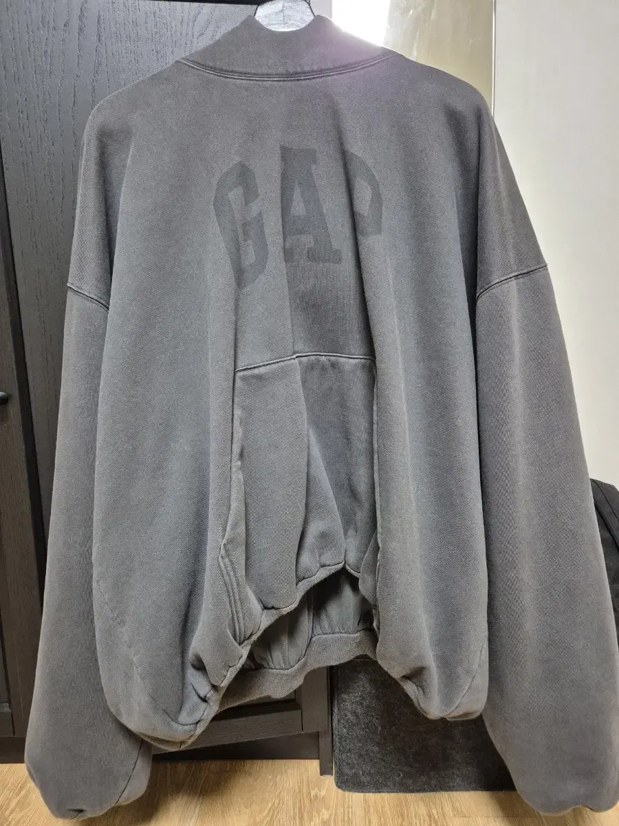 E.JI Gap Engineered By Balenciaga Dove Hoodie Black M