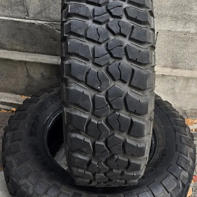 BFGoodrich MT 255 75 17 중고타이어 2본 판매