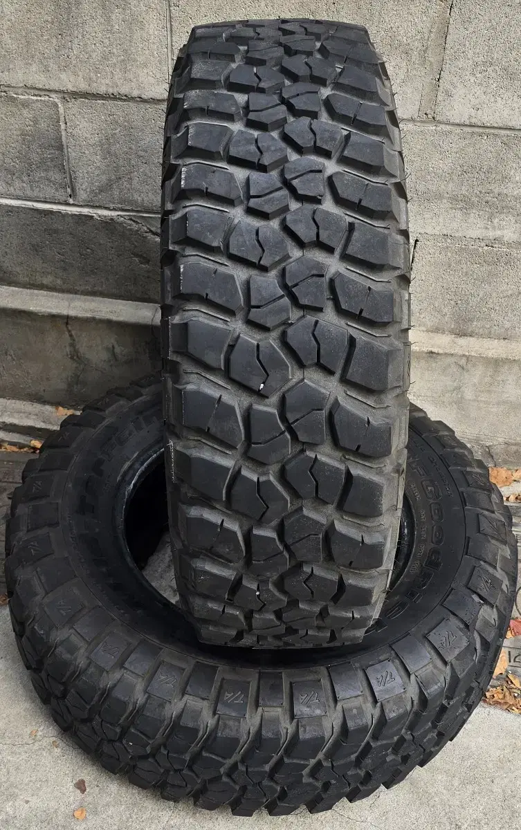 BFGoodrich MT 255 75 17 중고타이어 2본 판매