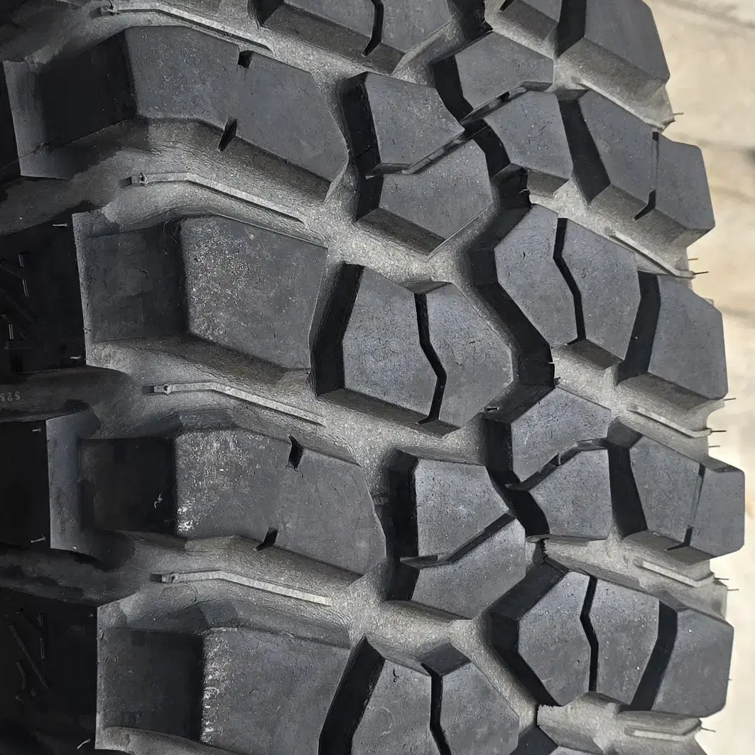 BFGoodrich MT 255 75 17 중고타이어 2본 판매