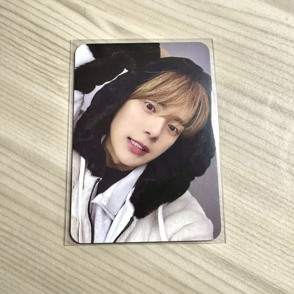 Monsta X minhyuk Pochaco NFL photocard Photocard