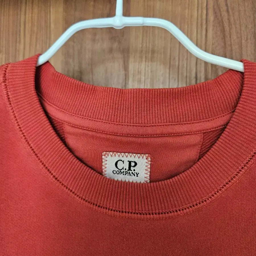 CP.COMPANY 씨피컴퍼니 오렌지 맨투맨 스웻셔츠 XL