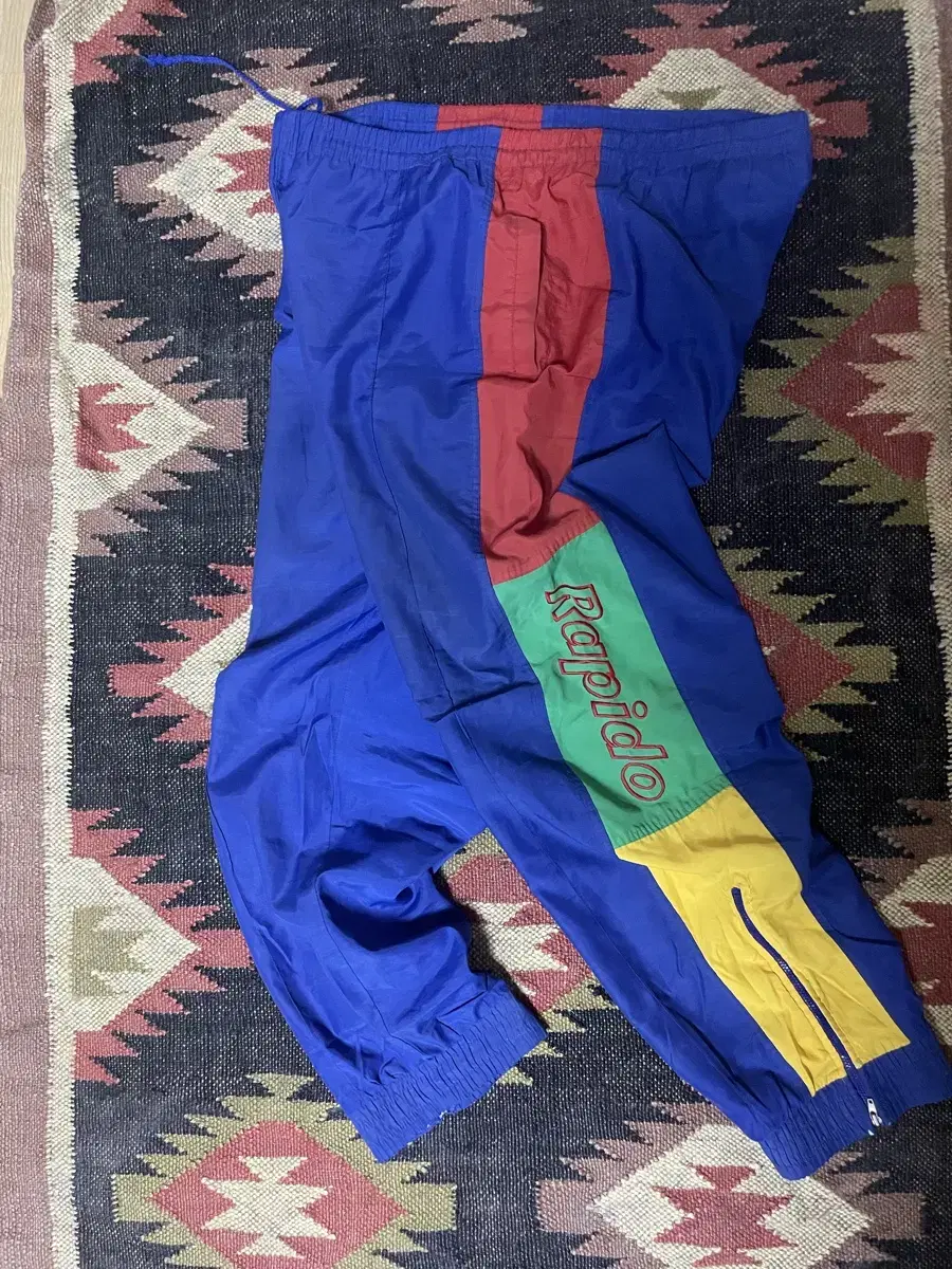 [XL] Old School Rapido Training Pants