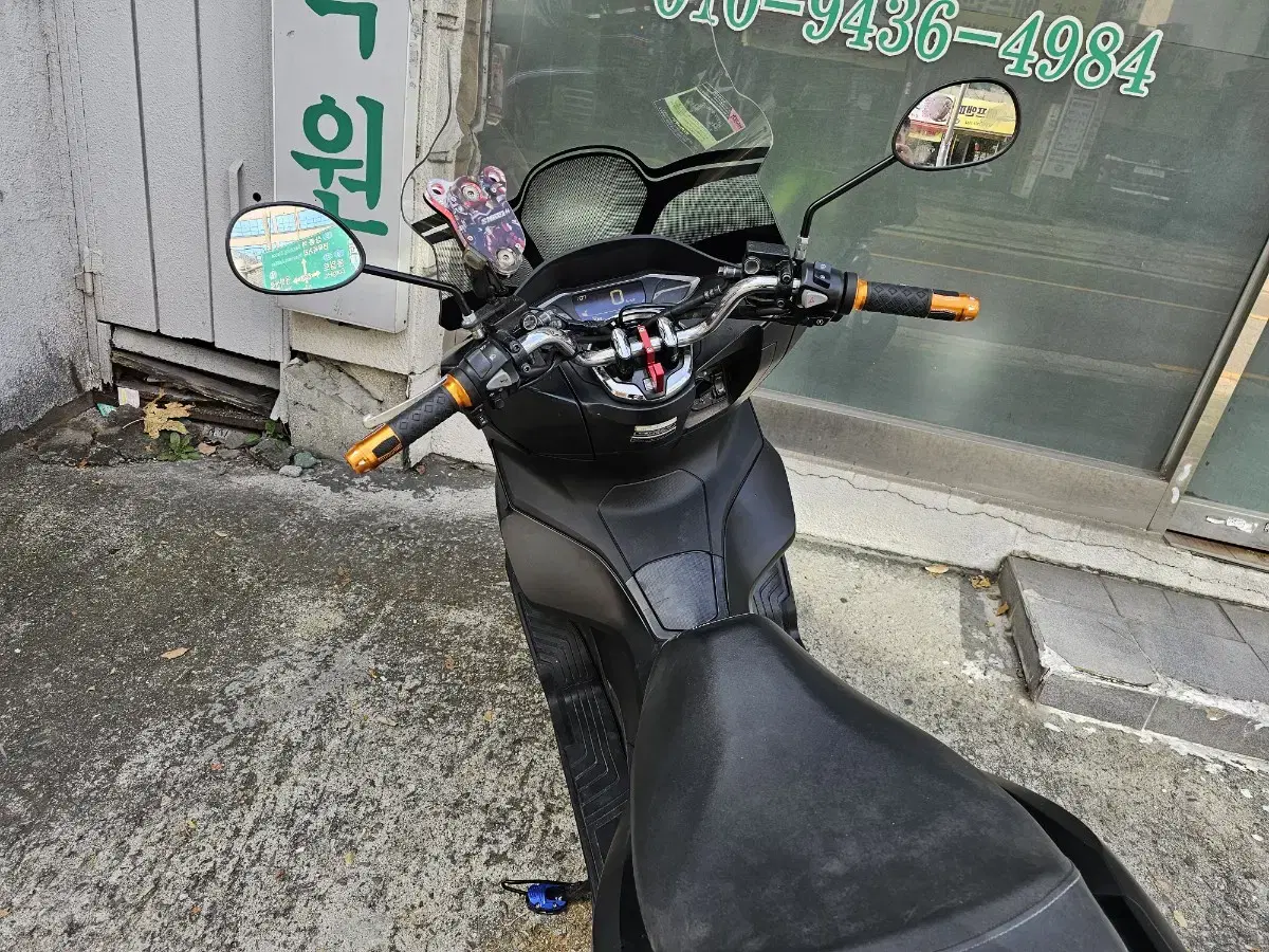 PCX125