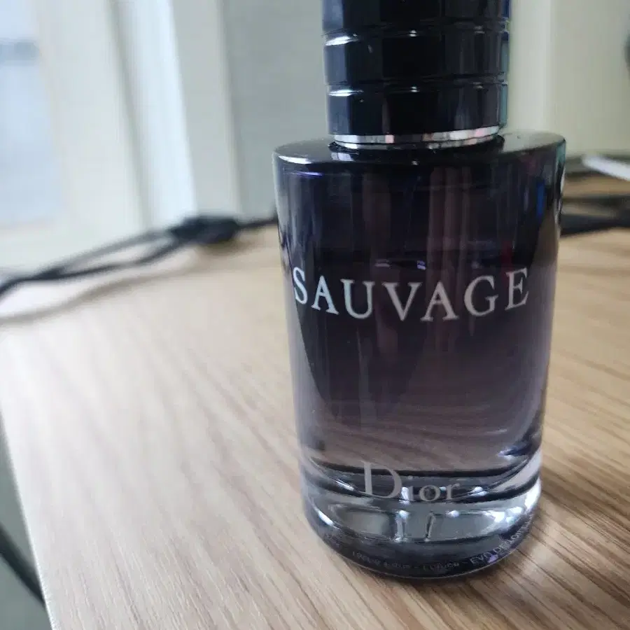 디올 소바쥬 SAUVAGE 소바쥬오드뚜왈렛