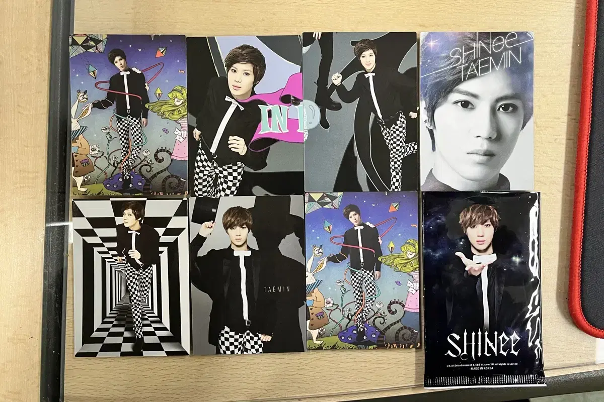 Shinee taemin Wonderland Star Card Collection WTS