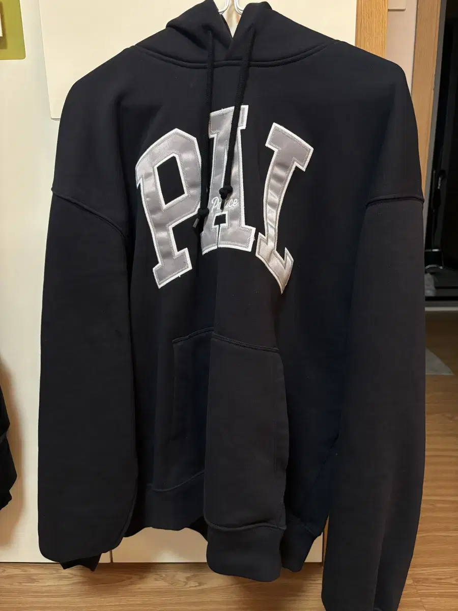 Palas Gap Hoodie Black