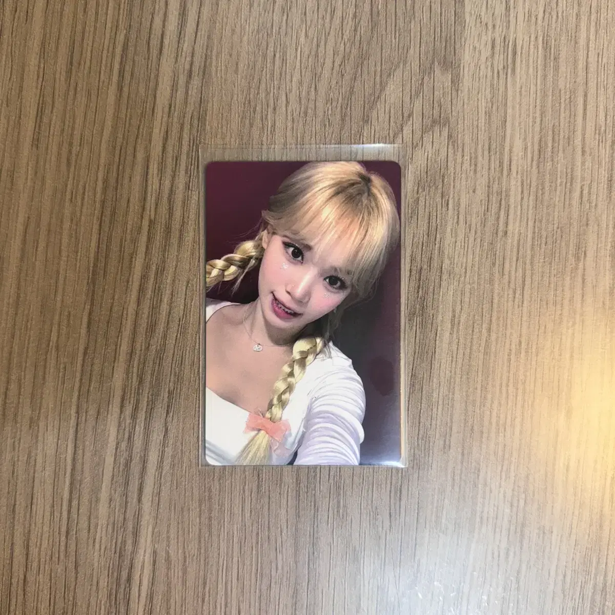 Quick sale lowest price 3.9)le sserafim kim chaewon chaewon yizhiyu photocard