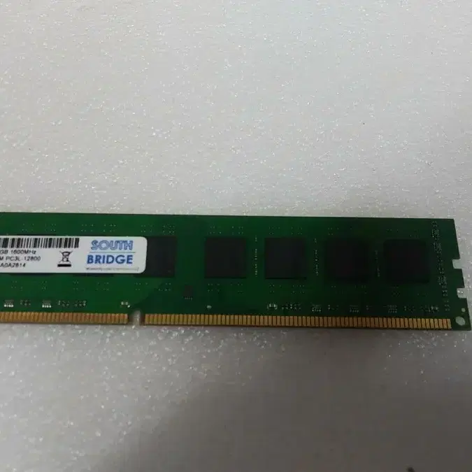 SOUTH 8GB DDR3L 1600 메모리