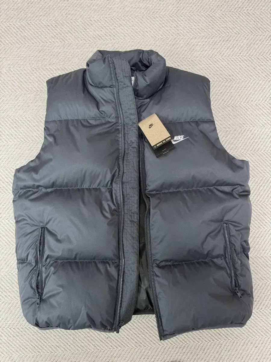 Nike PrimaLoft Padded Vest XL