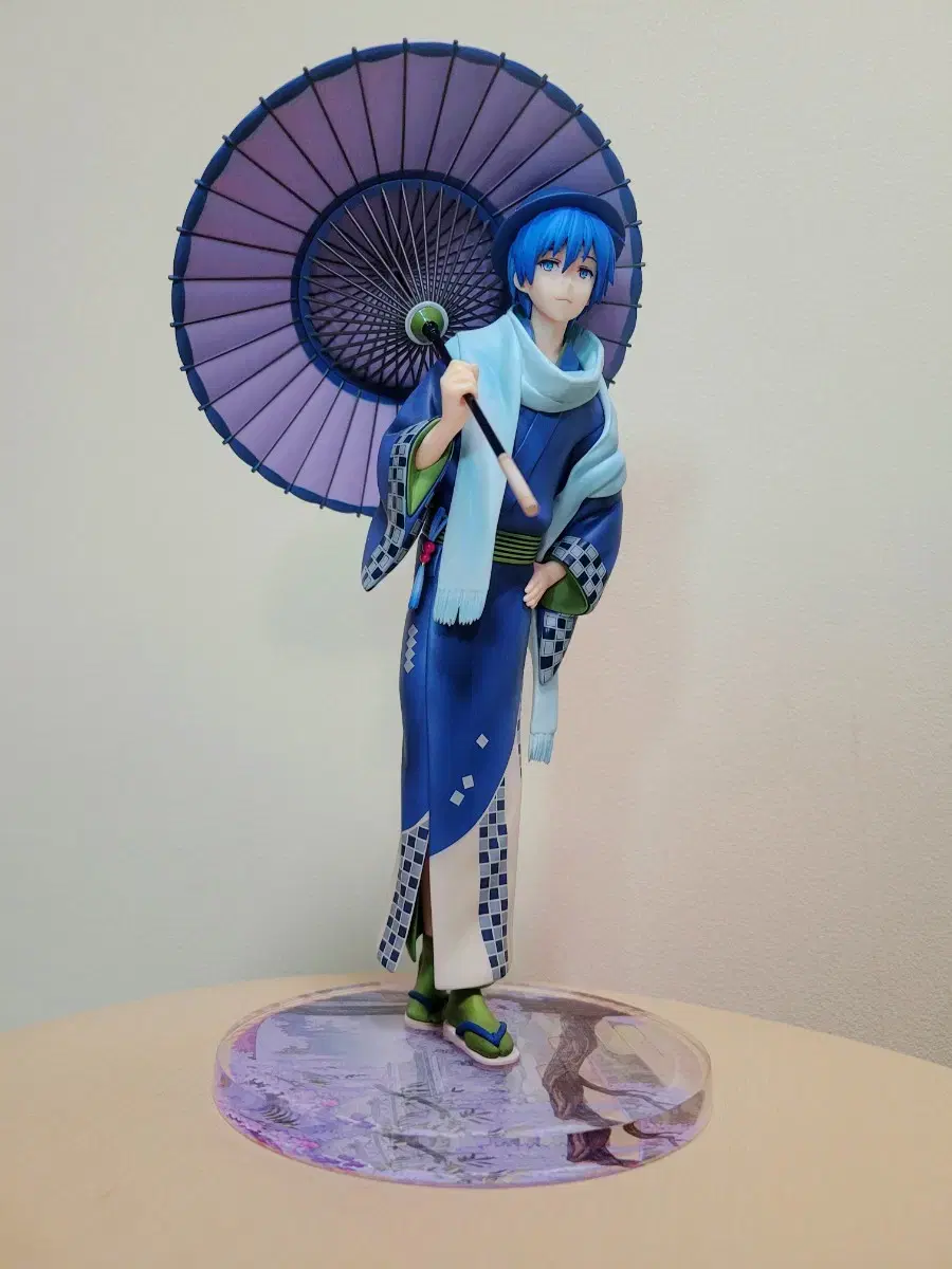 Genuine Vocaloid Kaito Stronger Figure