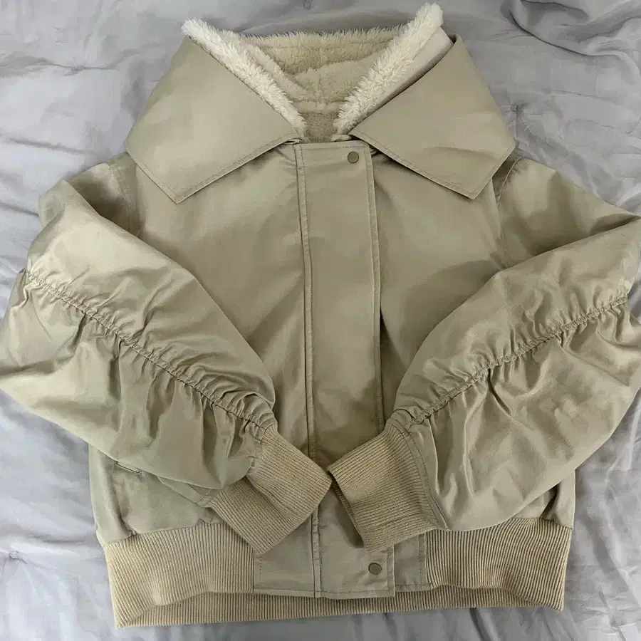 모한 TWF FUR LAYER BOMBER 퍼 봄버 자켓