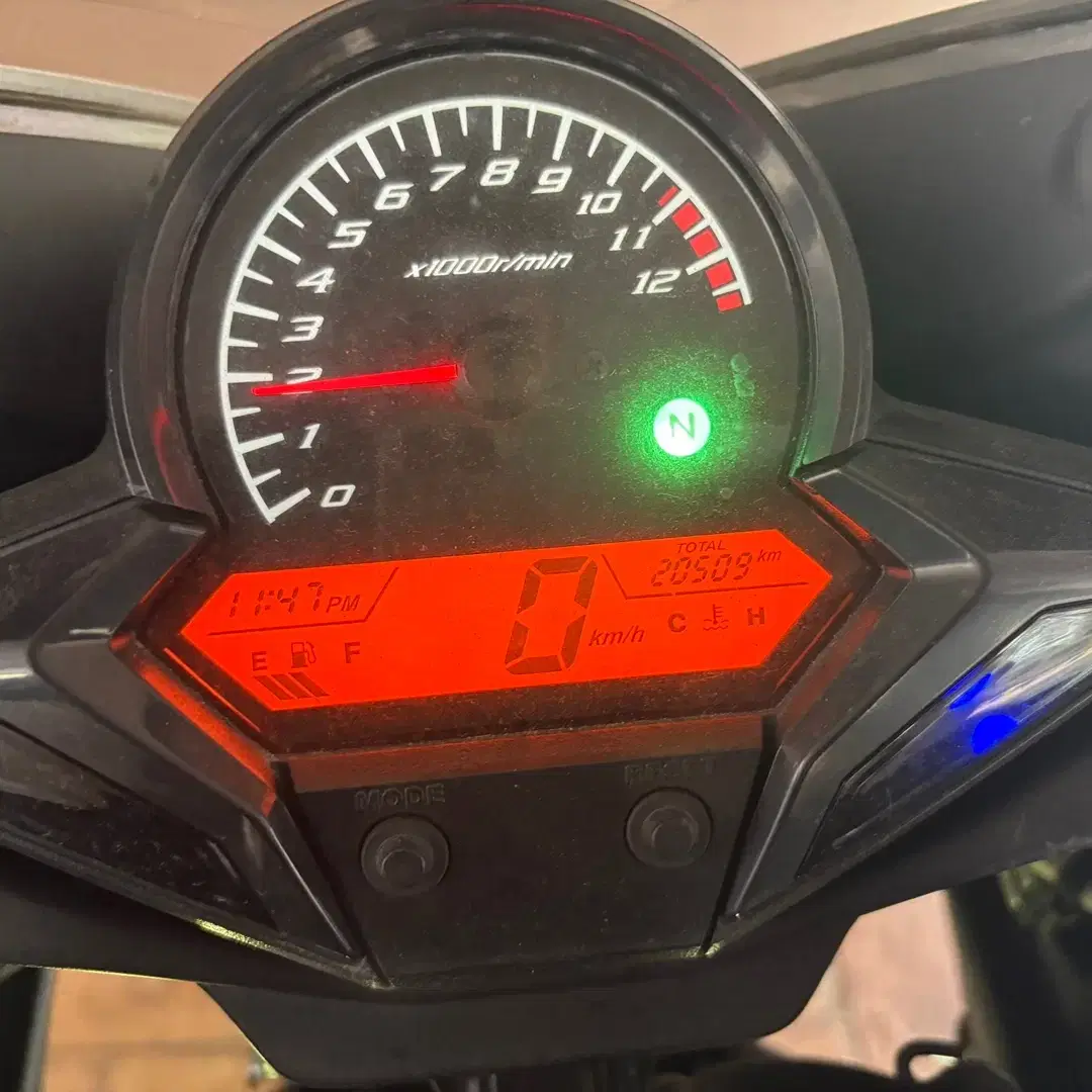 CBR125CC 15년식 동급차량 최저가 판매합니다.