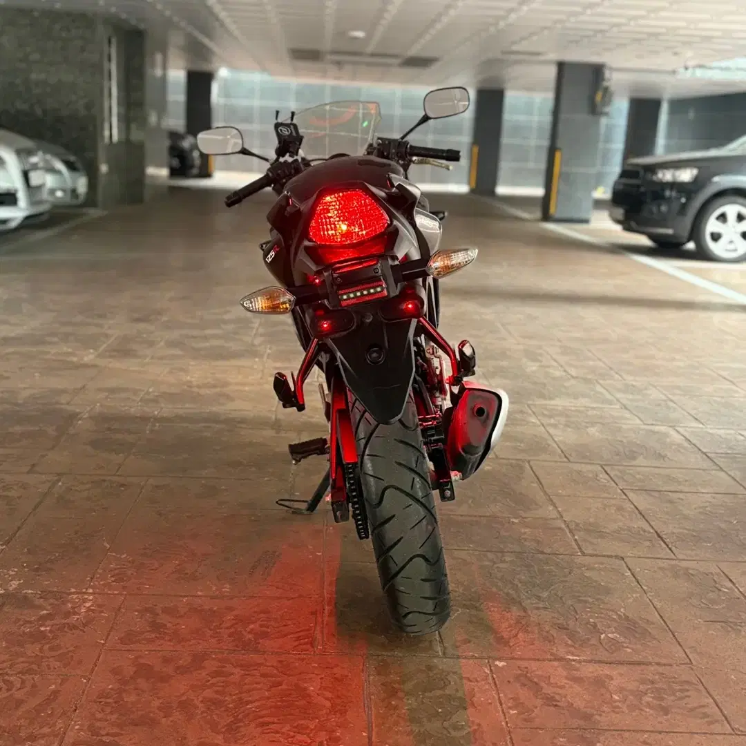 CBR125CC 15년식 동급차량 최저가 판매합니다.