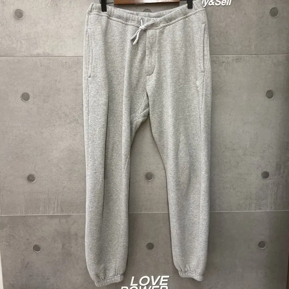 Dior Cashmere blend sweatpants Grey 213J131A0741-G110904