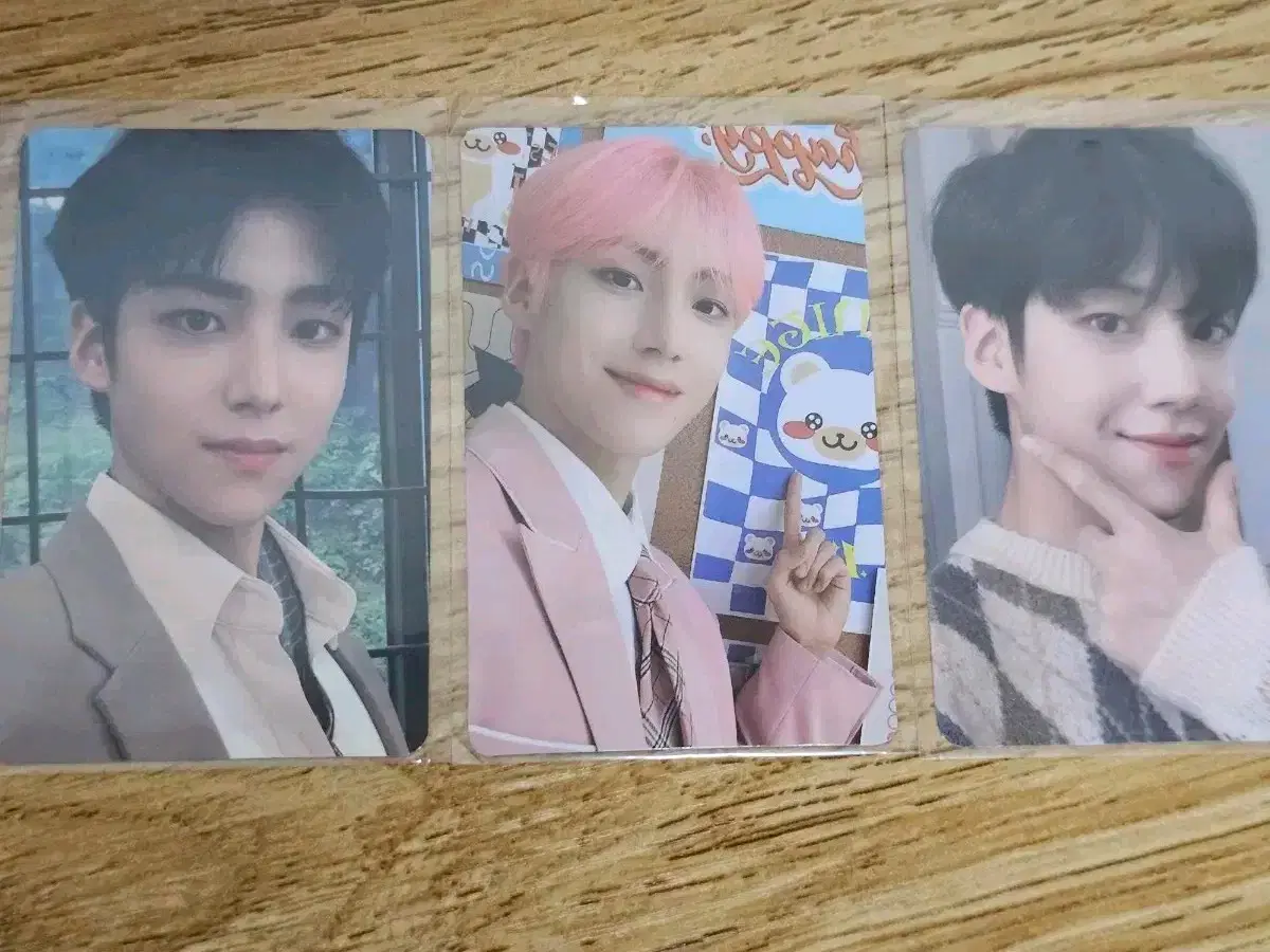 Younite eunsang photocard