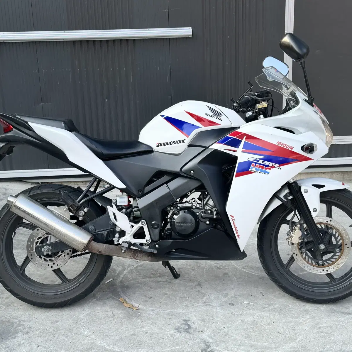 cbr125/16년 4만km 실매물 엔진상급 차량 판매합니다.