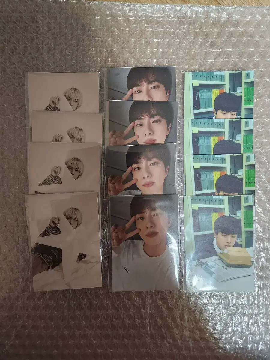 (unsealed) bts jin HAPPY pop up pre-order benefit photocard