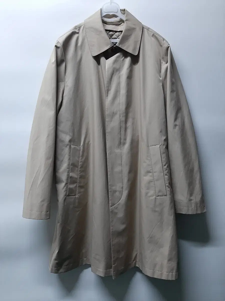 (S) Brooks Brothers Trench Coat Beige