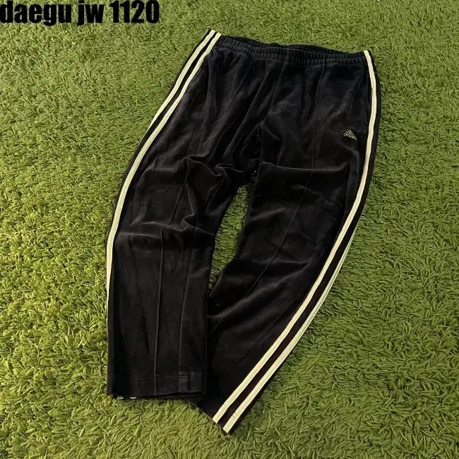 100 ADIDAS ZIPUP SET 아디다스 세트(상의+바지)