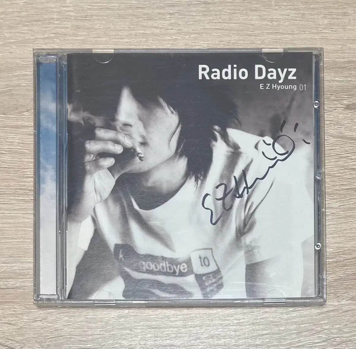 E.JI - Radio Dayz CD sell (Signing vahn)