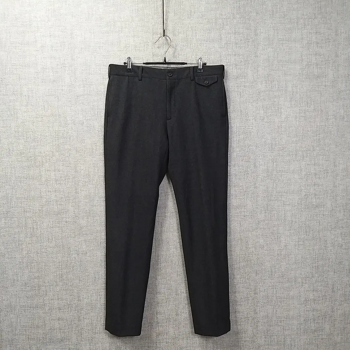 9. wide-leg charcoal gray golf slacks for men34