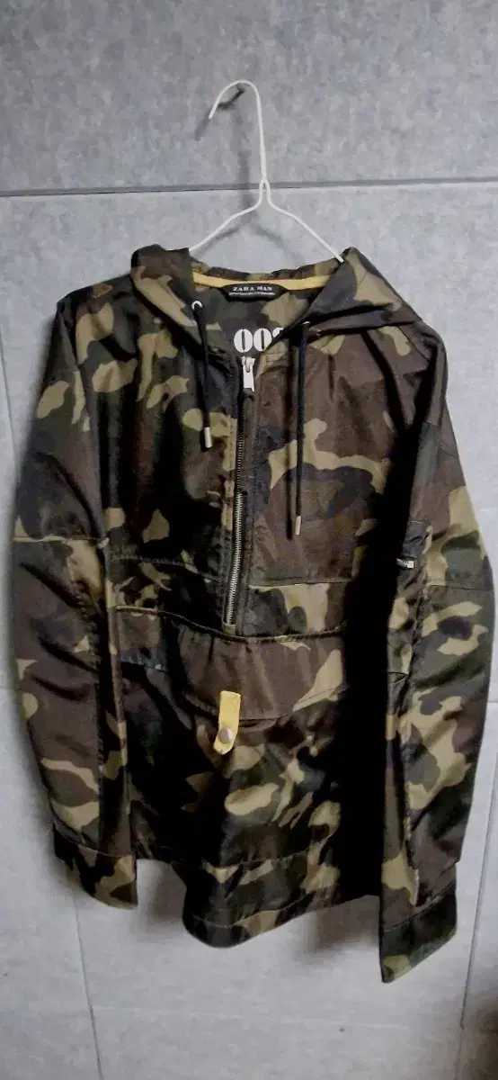 Zara Camo Pattern Anorak on sale