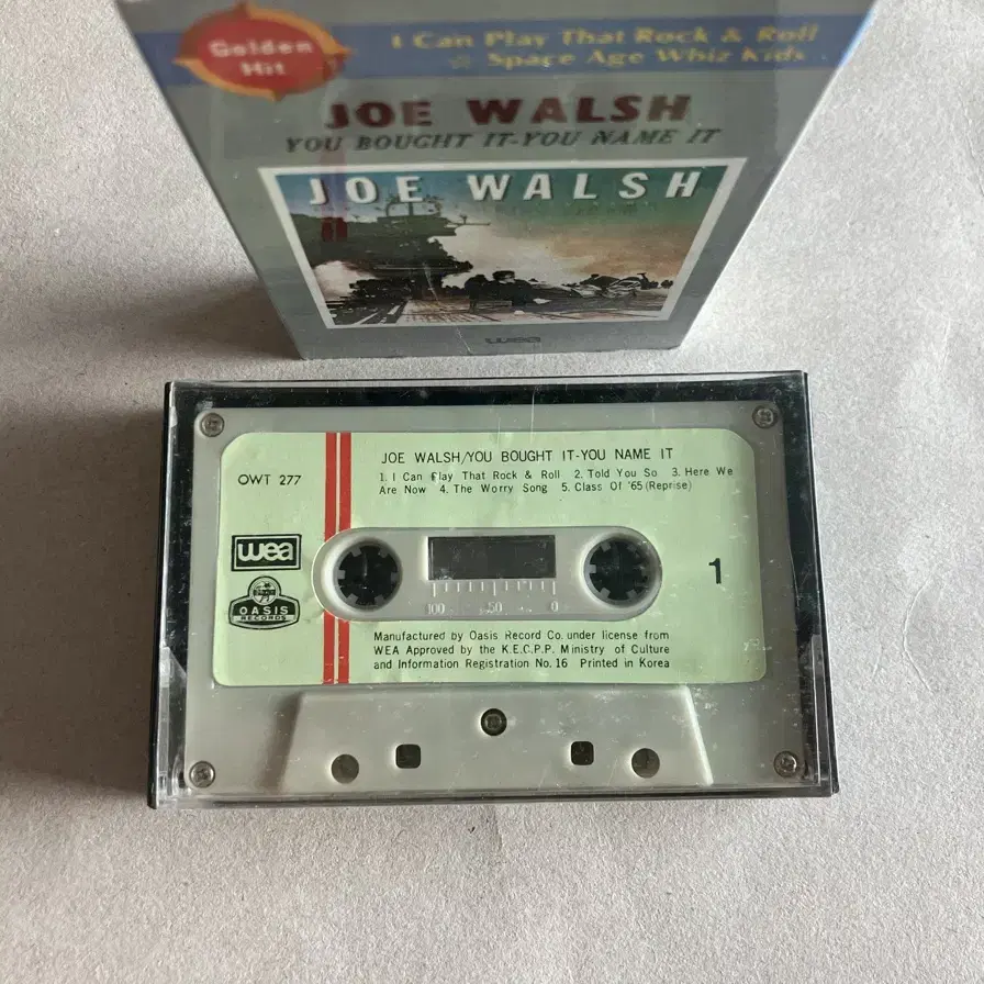 이글스 멤버인 조 월시 Joe Walsh 카세트테이프