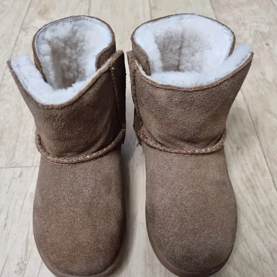 UGG 어그부츠 145