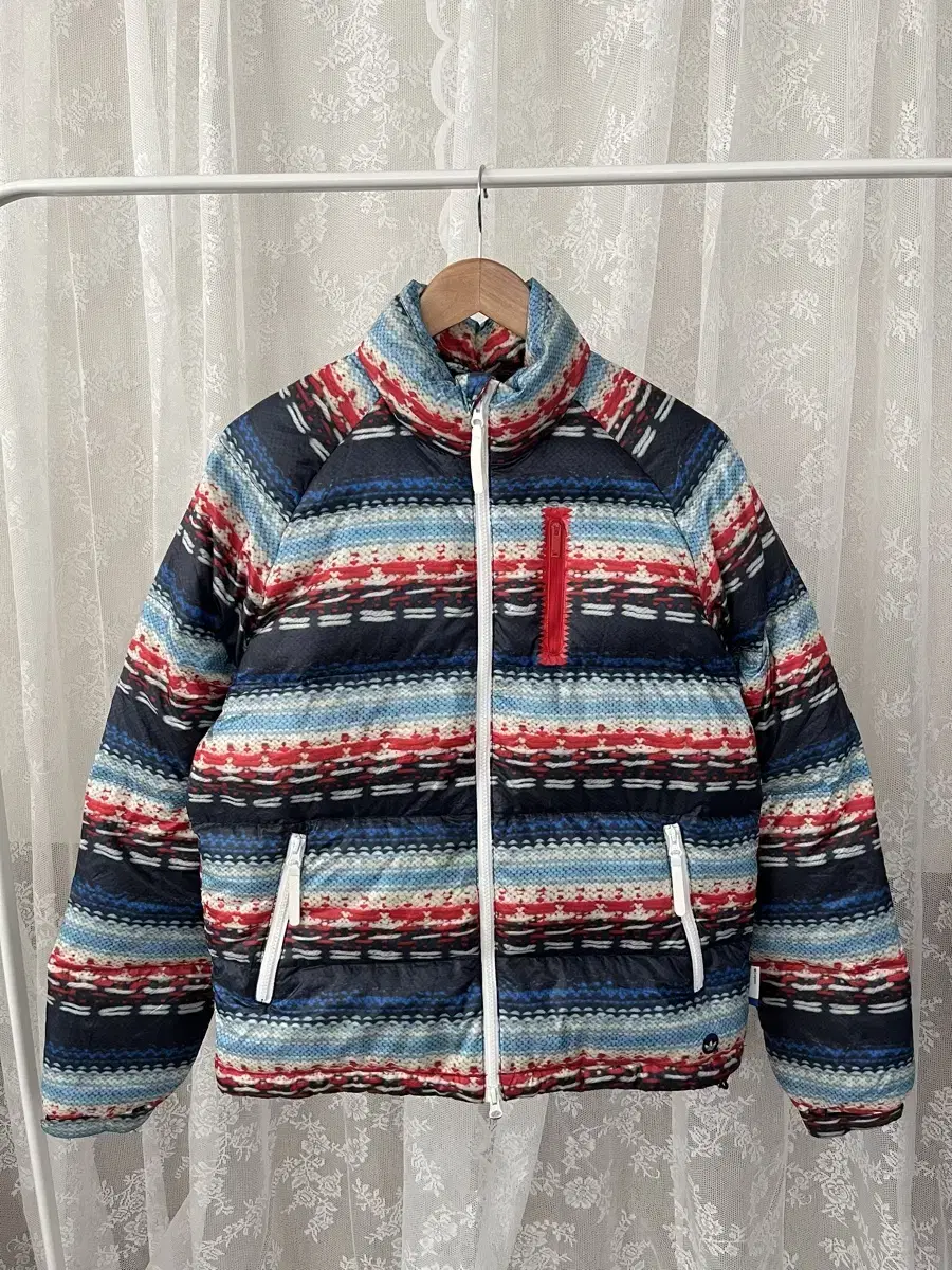 95) Adidas Knit Pattern Goose Down Padded Jumper