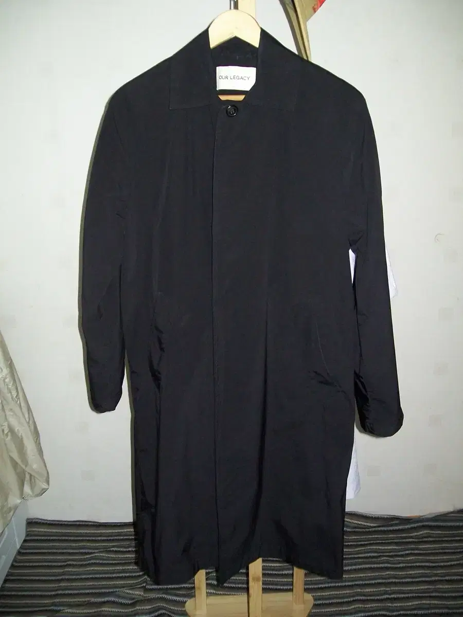 [44] Haregashi Trench Coat Single Coat Black