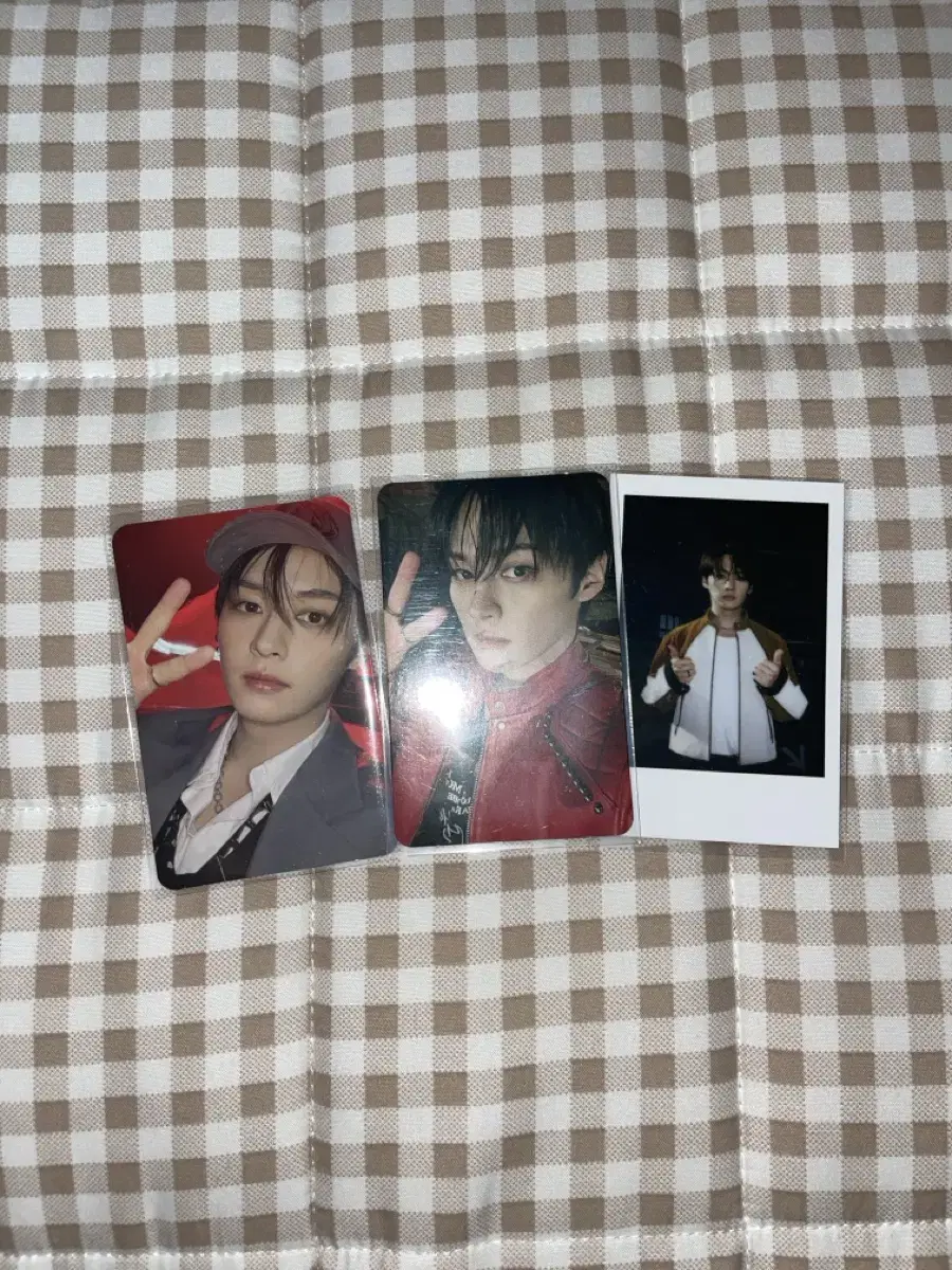 skz lee know photocard, doll sell 사웨럭드뮤코특락스테이4기밍먕이