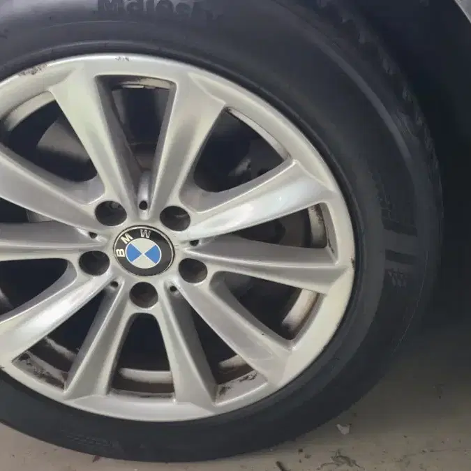 BMW528i 10년8월 11만5천km