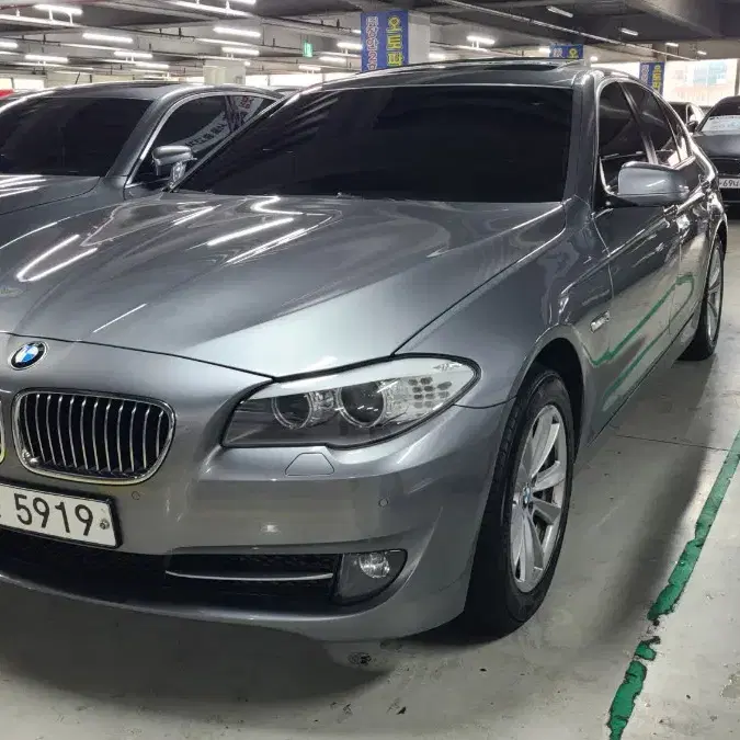 BMW528i 10년8월 11만5천km