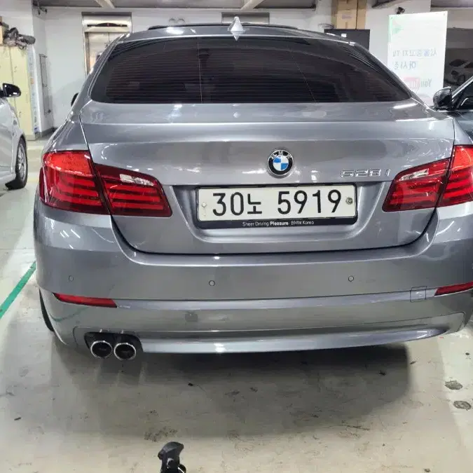 BMW528i 10년8월 11만5천km